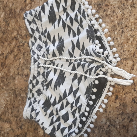 Ripcurl shorts - Picture 1 of 3